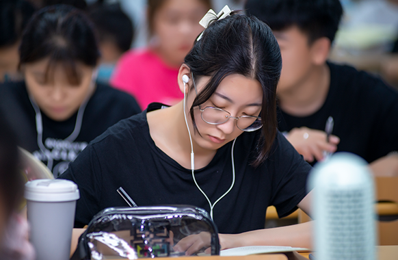 专升本考试倒计时，现在努力还来得及吗？