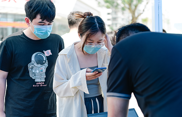 山东海纳教育|中秋少不了月饼的香甜，海纳少不了老师和同学家一般的温馨